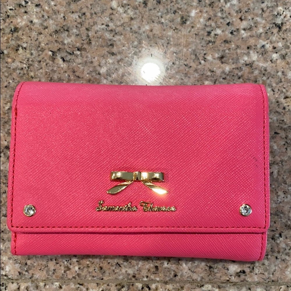 Samantha Thavasa pink saffiano leather wallet